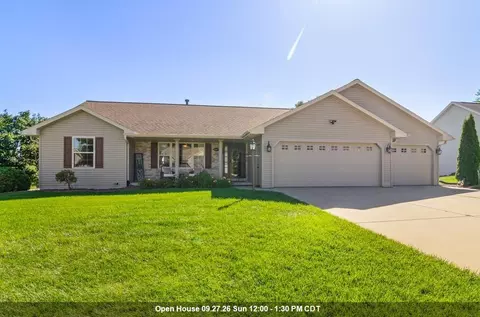 3587 Mighty Oak Trl, Green Bay, WI 54313