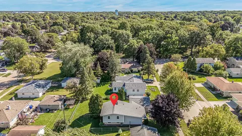 View/Area - 506 S Midpark Dr, Appleton, WI 54915 photo 6 of 9