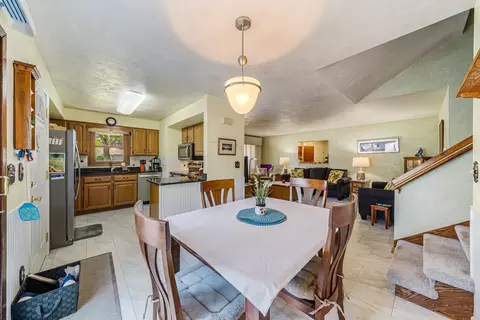 Dining - 506 S Midpark Dr, Appleton, WI 54915 photo 1 of 1