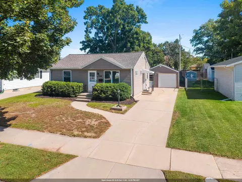 828 N Platten St, Green Bay, WI 54303