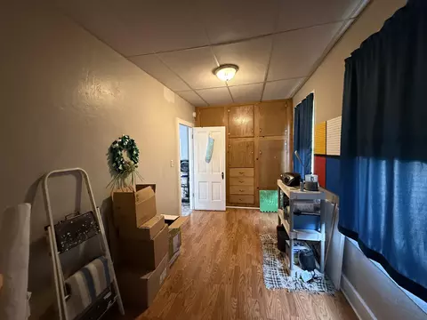 Bedroom - 511 5th Ave, Menominee, MI 49858 photo 3 of 3