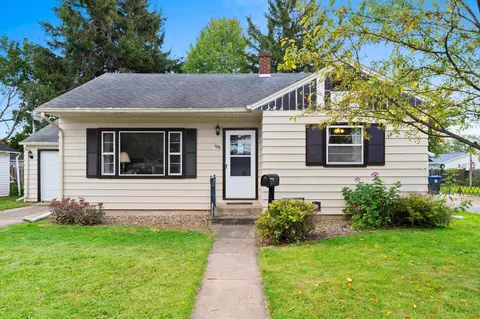 108 King St, Neenah, WI 54956