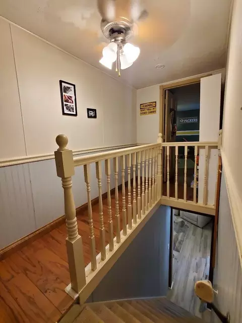 Entry Way - 5001 N Mccarthy Rd, Appleton, WI 54913 photo 2 of 2