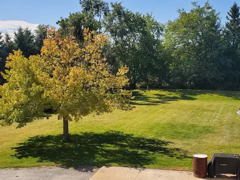 Exterior - 5001 N Mccarthy Rd, Appleton, WI 54913 photo 18 of 20