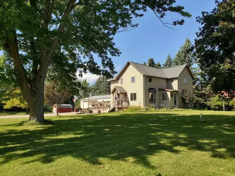 Exterior - 5001 N Mccarthy Rd, Appleton, WI 54913 photo 19 of 20