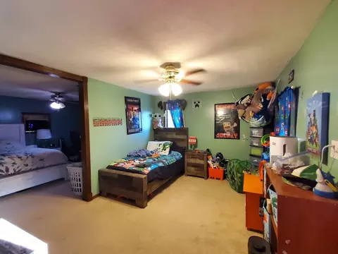 Bedroom - 5001 N Mccarthy Rd, Appleton, WI 54913 photo 3 of 6