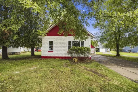 246 Wood Ave, Nekoosa, WI 54457