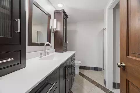 Bath - 1121 S Oneida St, Appleton, WI 54915 photo 4 of 5
