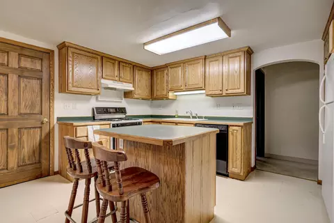 Kitchen - 4939 N Meade St, Appleton, WI 54913 photo 2 of 3