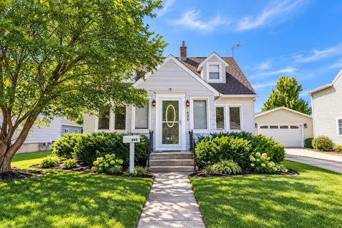 605 Chestnut St, Neenah, WI 54956
