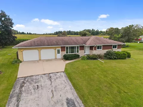 e7989 Wisconsin 54, New London, WI 54961