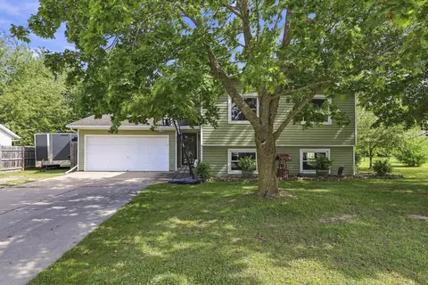 510 S Maple St, Black Creek, WI 54106