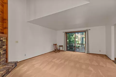 Living - 901 E Windfield Pl #B, Appleton, WI 54911 photo 1 of 2