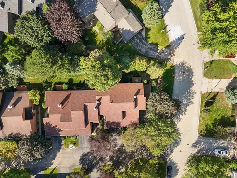 View/Area - 901 E Windfield Pl #B, Appleton, WI 54911 photo 1 of 2