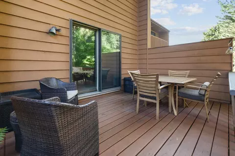 Exterior - 901 E Windfield Pl #B, Appleton, WI 54911 photo 5 of 9