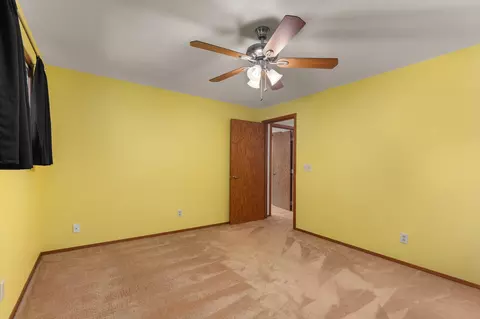 Bedroom - 901 E Windfield Pl #B, Appleton, WI 54911 photo 4 of 7