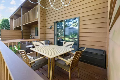 Exterior - 901 E Windfield Pl #B, Appleton, WI 54911 photo 7 of 9