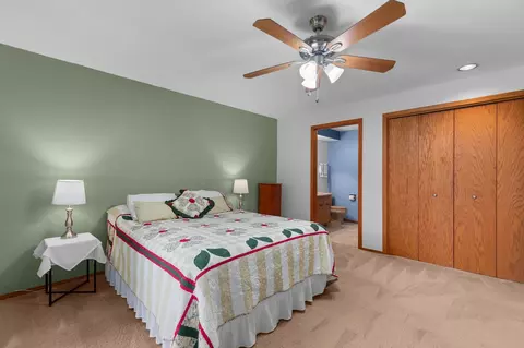 Bedroom - 901 E Windfield Pl #B, Appleton, WI 54911 photo 5 of 7