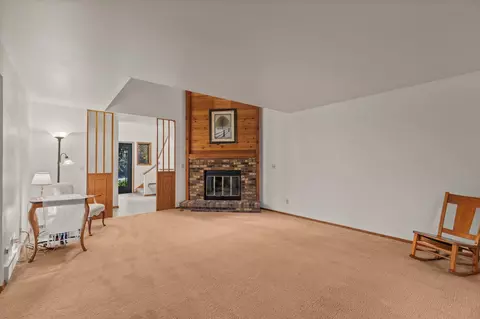 Living - 901 E Windfield Pl #B, Appleton, WI 54911 photo 2 of 2
