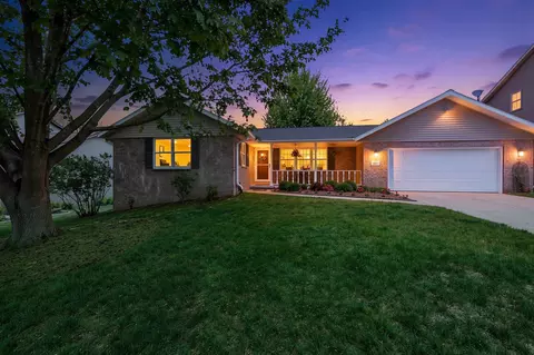 2651 Van Beek Rd, Green Bay, WI 54311