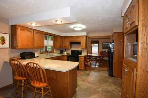 Kitchen - 3316 S White Birch Ln, Appleton, WI 54915 photo 2 of 2