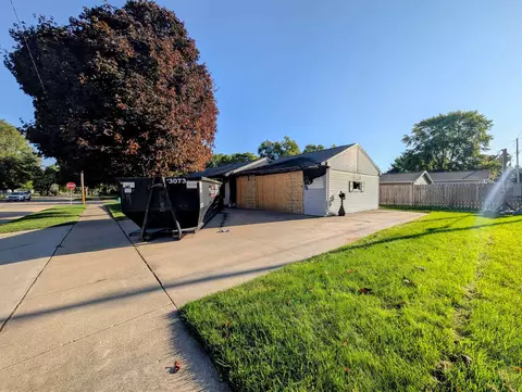 2500 S Kernan Ave, Appleton, WI 54915 photo 3
