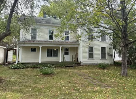 n4547 Broadway Street, New London, WI 54961