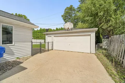 Other - 1024 E Lindbergh St, Appleton, WI 54911 photo 9 of 9