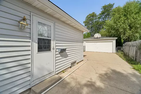 Other - 1024 E Lindbergh St, Appleton, WI 54911 photo 8 of 9