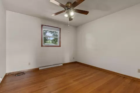 Bedroom - 1229 E Pershing St, Appleton, WI 54911 photo 1 of 7