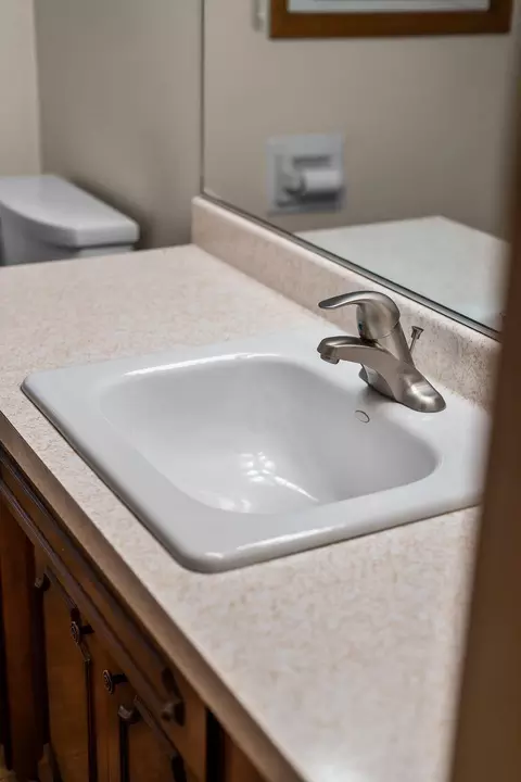 Bath - 1229 E Pershing St, Appleton, WI 54911 photo 2 of 10