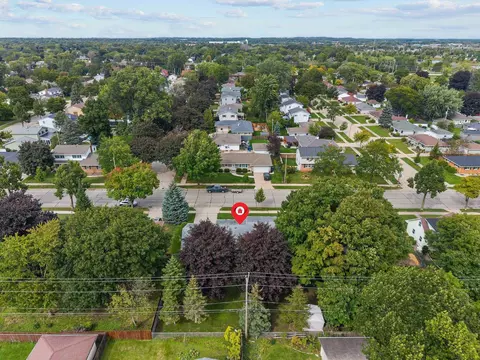 View/Area - 1229 E Pershing St, Appleton, WI 54911 photo 7 of 8