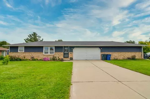 2713 Packerland Dr, Green Bay, WI 54313