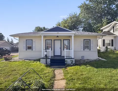 109 E 1st St, Kimberly, WI 54136