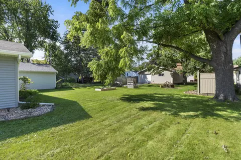 Exterior - 419 S Arlington St, Appleton, WI 54915 photo 9 of 11