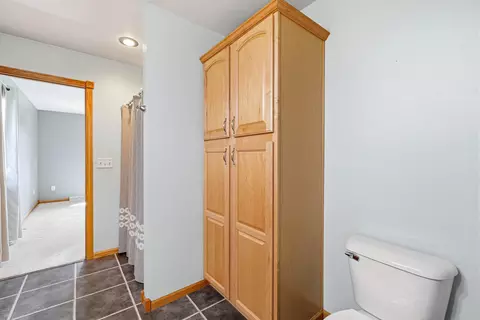 Bath - 4816 N Apple Rd, Appleton, WI 54913 photo 4 of 4