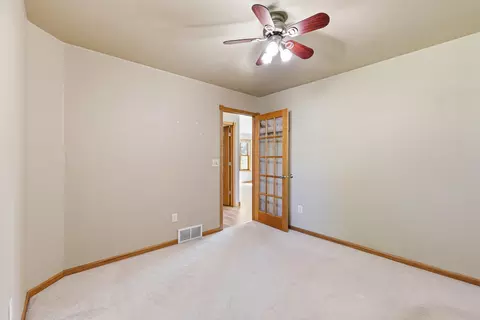 Bedroom - 4816 N Apple Rd, Appleton, WI 54913 photo 2 of 10