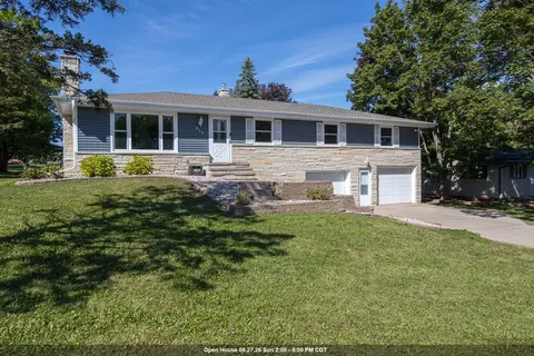 819 Giese St, Hortonville, WI 54944