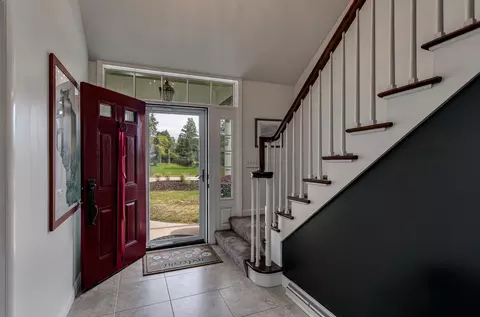 Entry Way - 1701 S Hillcrest Dr, Appleton, WI 54914 photo 1 of 2