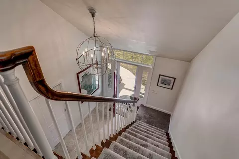 Entry Way - 1701 S Hillcrest Dr, Appleton, WI 54914 photo 2 of 2