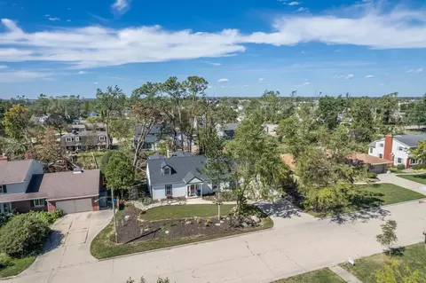 View/Area - 1701 S Hillcrest Dr, Appleton, WI 54914 photo 1 of 3