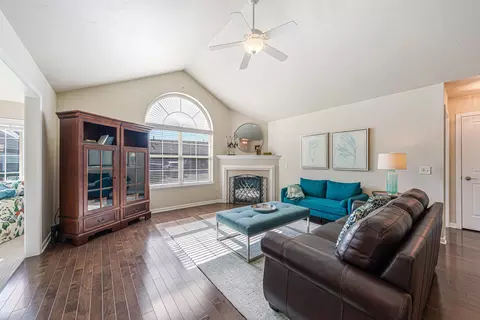 Living - 2303 E Sienna Way, Appleton, WI 54913 photo 1 of 2