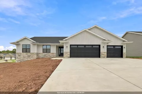 3577 Black Sheep Way, Green Bay, WI 54311