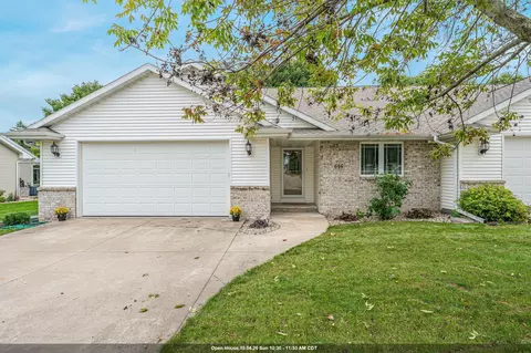 646 S Lincoln St, Hortonville, WI 54944