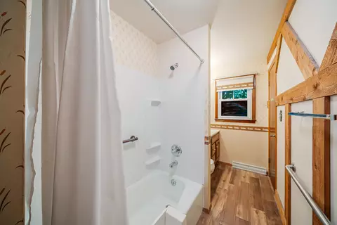 Bath - 2124 S Fountain Ave, Appleton, WI 54915 photo 2 of 2