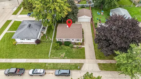 View/Area - 2124 S Fountain Ave, Appleton, WI 54915 photo 1 of 6