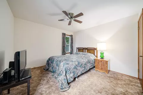 Bedroom - 2124 S Fountain Ave, Appleton, WI 54915 photo 1 of 6
