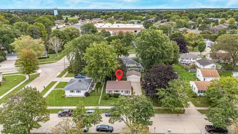 View/Area - 2124 S Fountain Ave, Appleton, WI 54915 photo 4 of 6