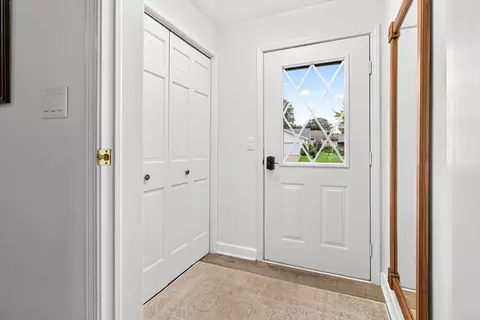 Entry Way - 3412 N Mariah Ln, Appleton, WI 54911 photo 6 of 6