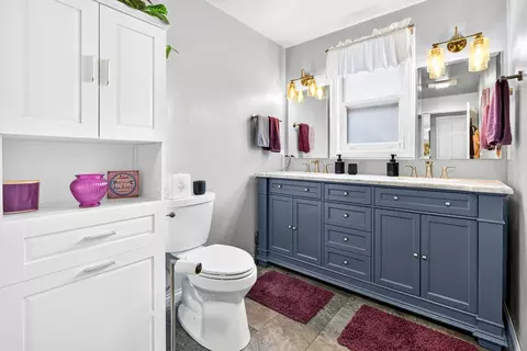 Bath - 3412 N Mariah Ln, Appleton, WI 54911 photo 5 of 6
